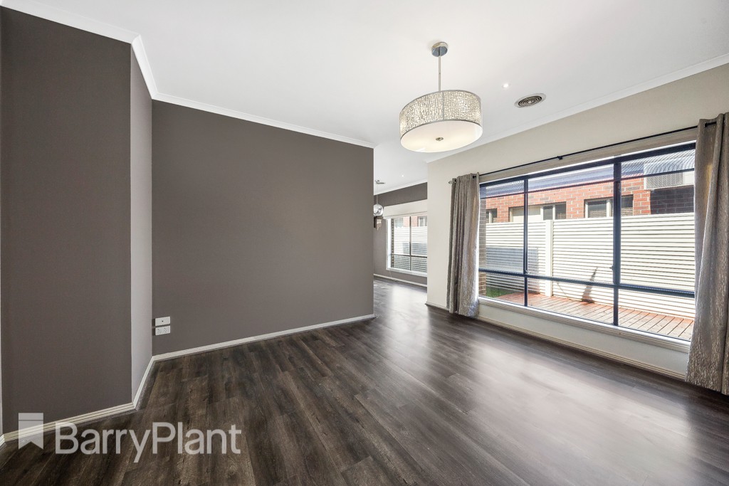 25 Blakeville DriveCaroline Springs, VIC 3023  - Leased, Caroline Springs - Thumbnail 2