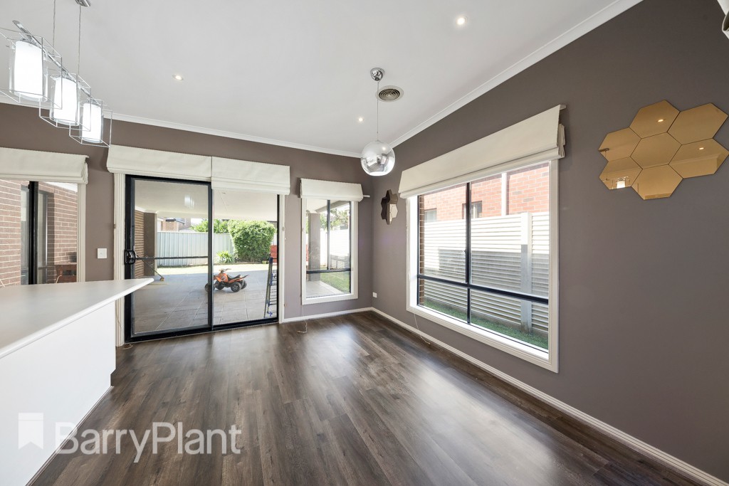 25 Blakeville DriveCaroline Springs, VIC 3023  - Leased, Caroline Springs - Thumbnail 3
