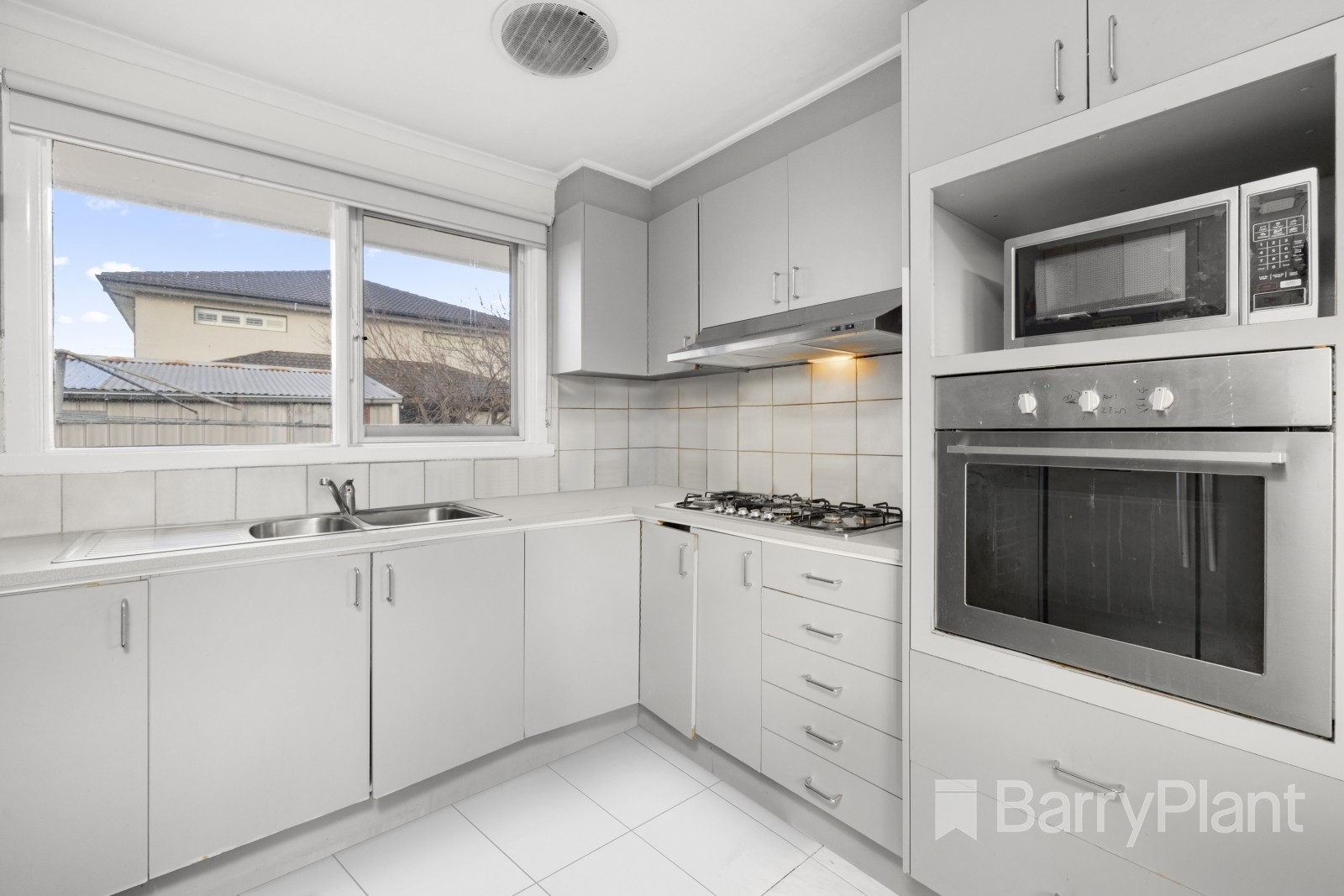 25 Bloomfield Road, Noble Park, VIC 3174, Noble Park - Thumbnail 3