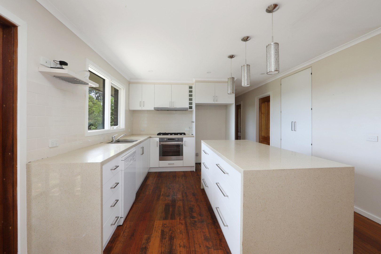 25 Blucher Street, Ferntree Gully, VIC 3156 - Thumbnail 2 - 19/11/2025