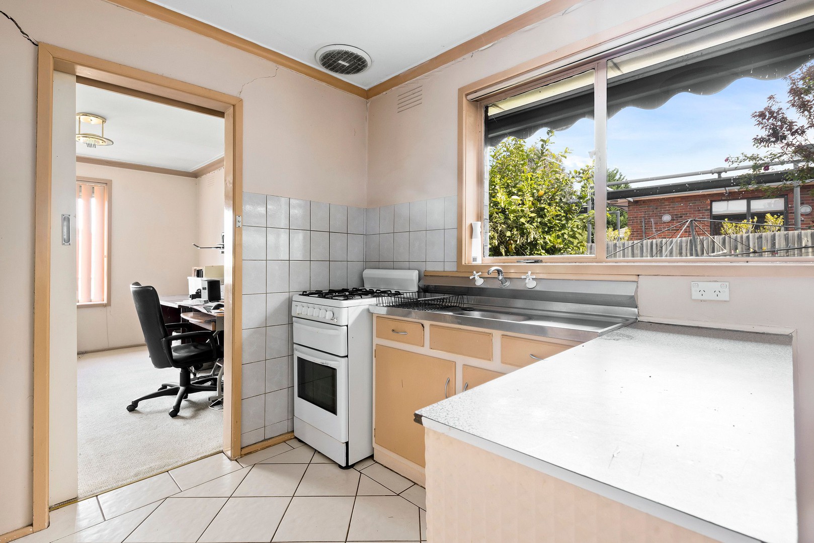 25 Boeing RoadStrathmore Heights, VIC 3041, Strathmore Heights - Thumbnail 4