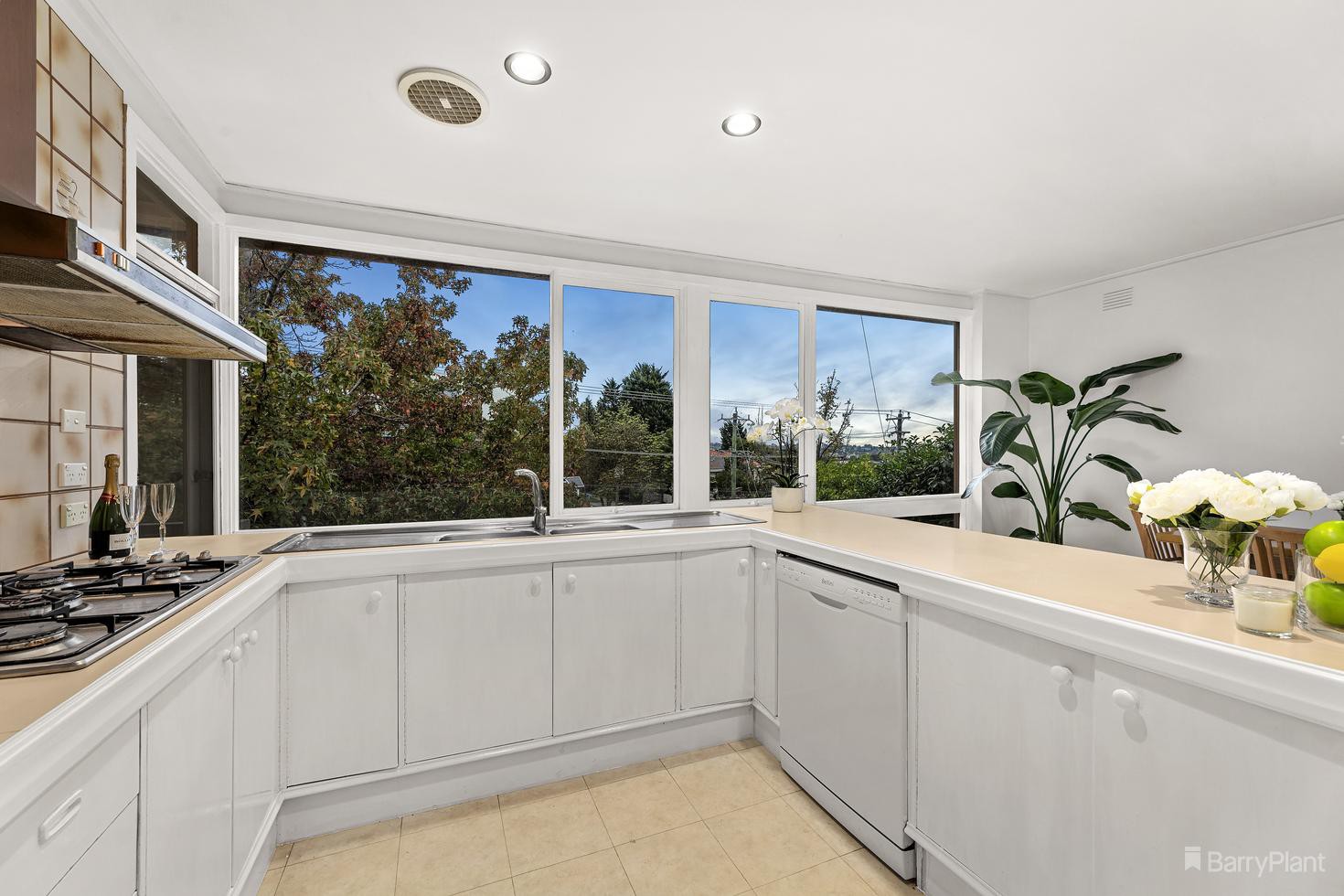 25 Bordeaux Street, Doncaster, VIC 3108, Doncaster - Thumbnail 5