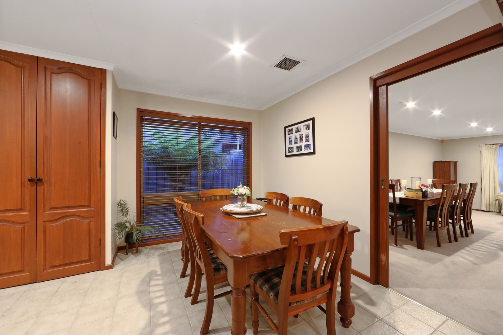 25 Cairn Curren Close, Rowville, VIC 3178, Rowville - Thumbnail 5