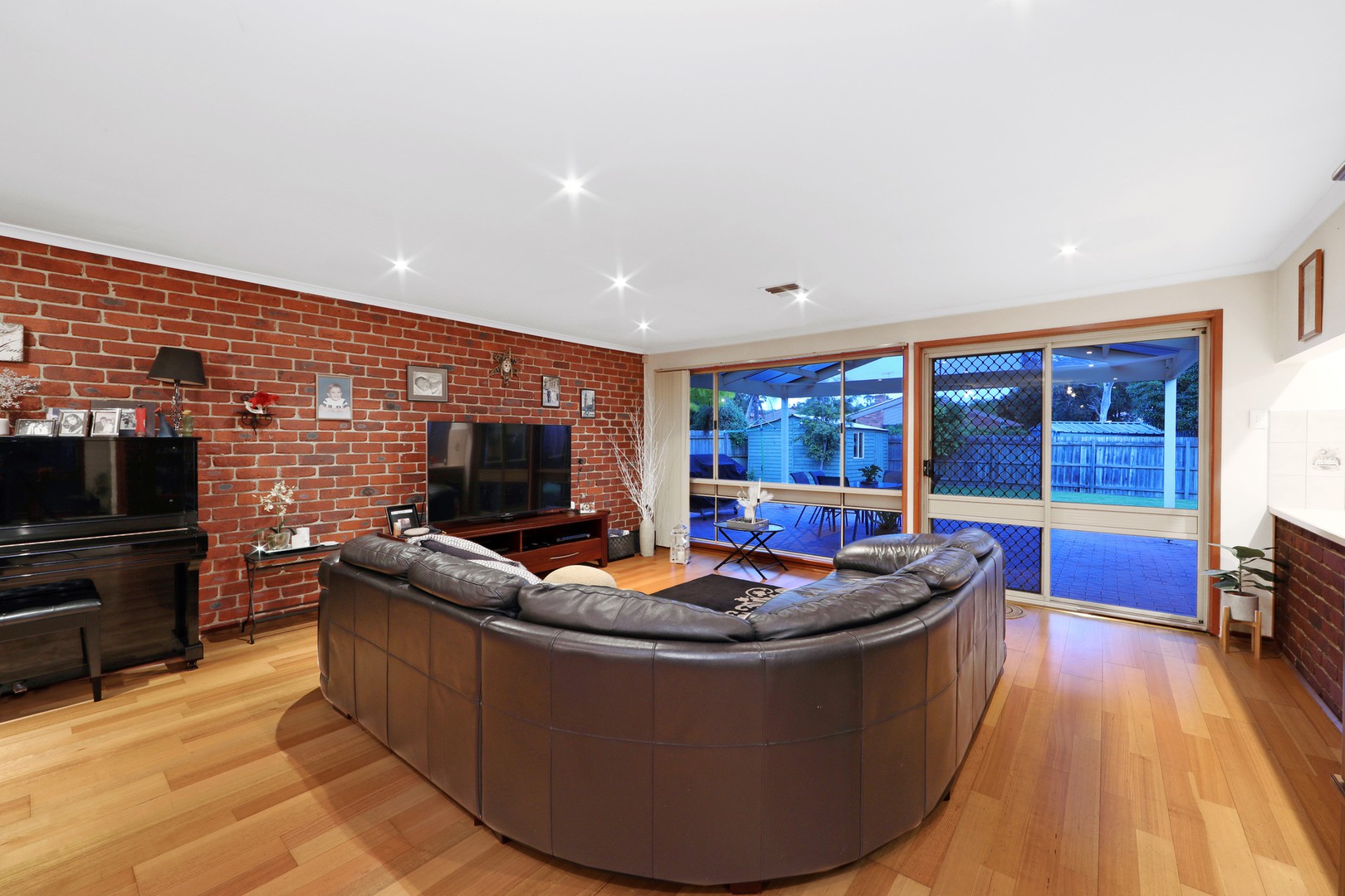 25 Cairn Curren Close, Rowville, VIC 3178, Rowville - Thumbnail 8