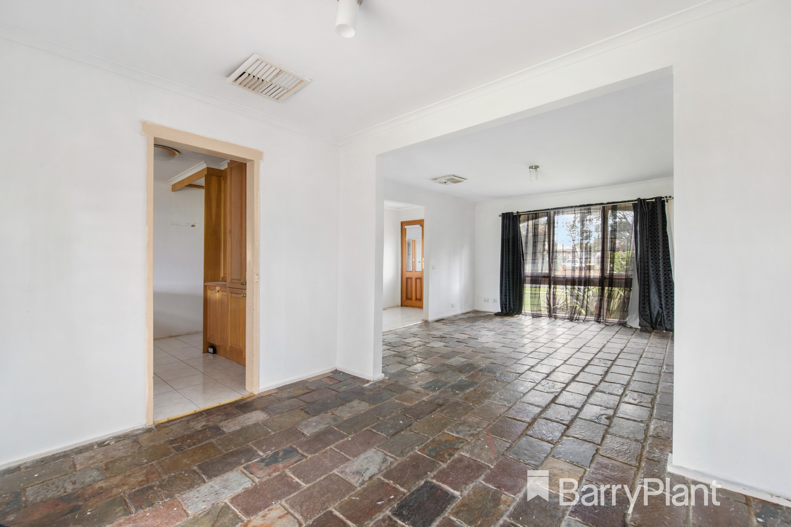 25 Callanan Drive, Melton South, VIC 3338, Melton South - Thumbnail 4