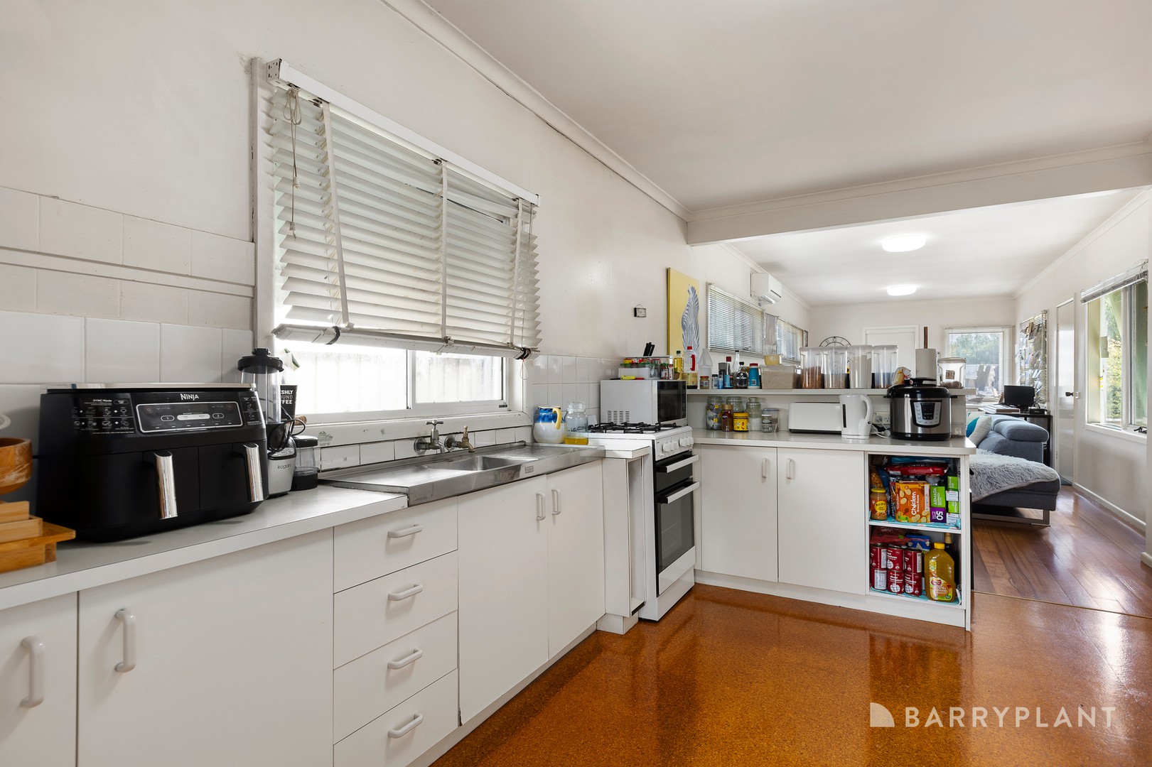 25 Cannes Avenue, Bonbeach, VIC 3196, Bonbeach - Thumbnail 4