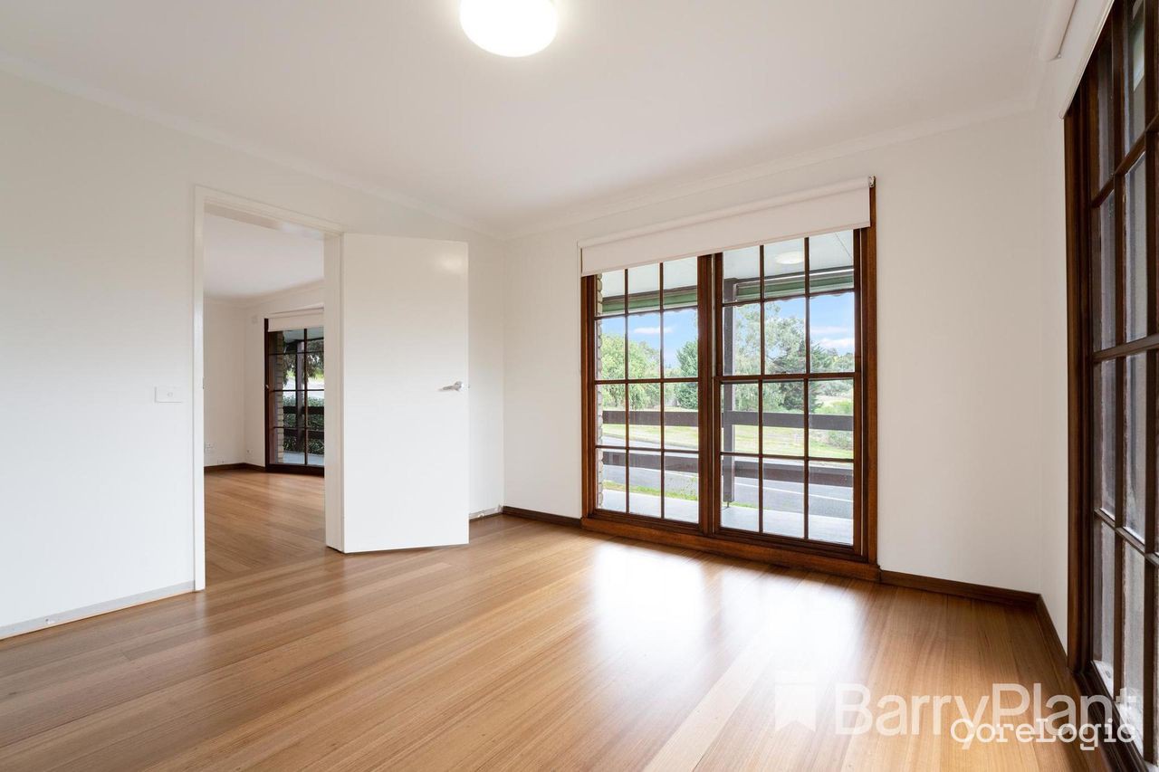 25 Cedmar Avenue, Highton, VIC 3216, Highton - Thumbnail 5