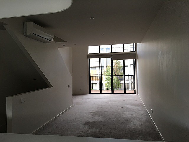 25 Central Park Walk, Cheltenham, VIC 3192, Cheltenham - Thumbnail 5