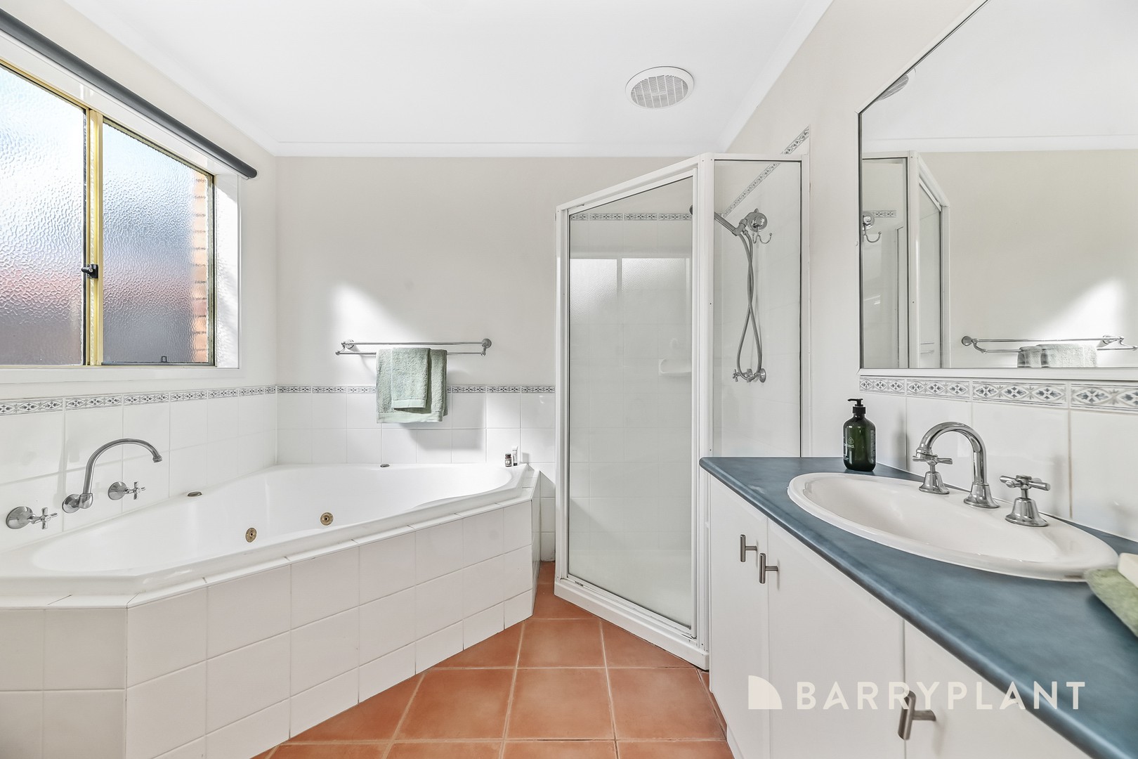 25 Charles Conder Place, Berwick, VIC 3806, Berwick - Thumbnail 5