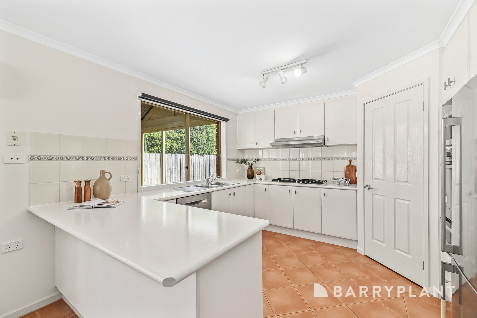 25 Charles Conder Place, Berwick, VIC 3806, Berwick - Thumbnail 6