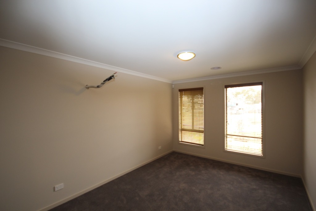 25 Chucklecreek Lane, Armstrong Creek, VIC 3217 - Thumbnail 1 - 04/05/2026