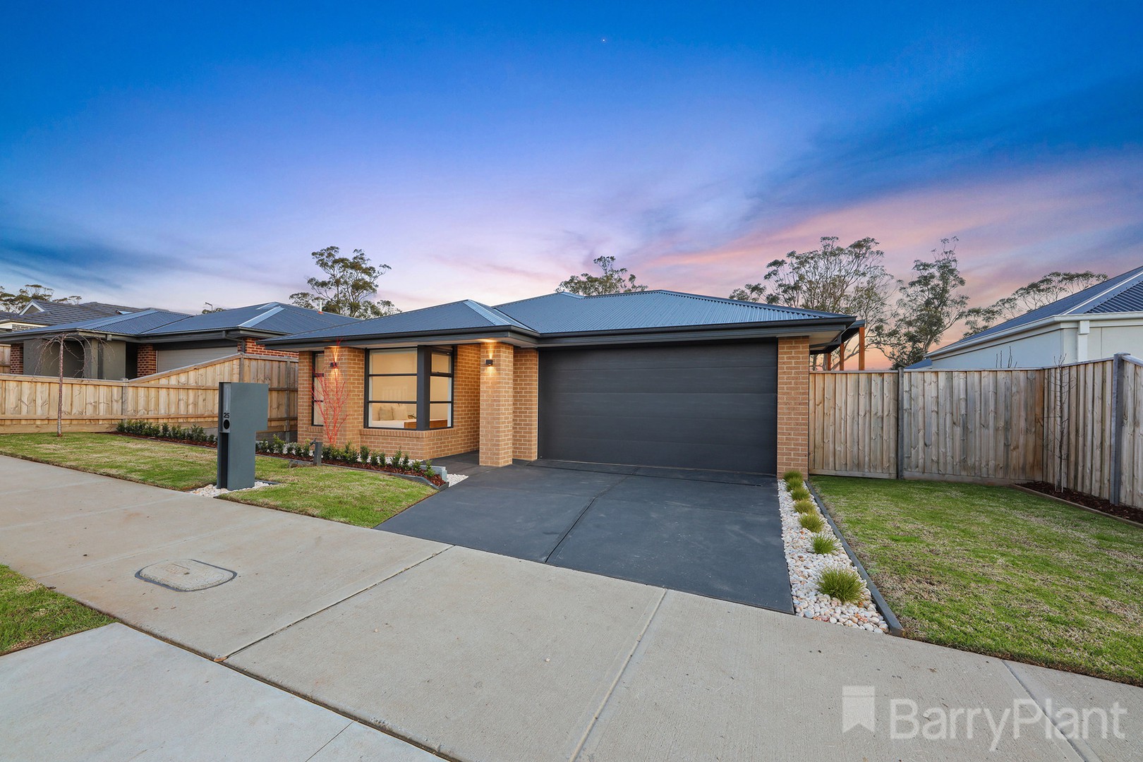 25 Cloverleaf Crescent, Drouin, VIC 3818, Drouin - Thumbnail 2