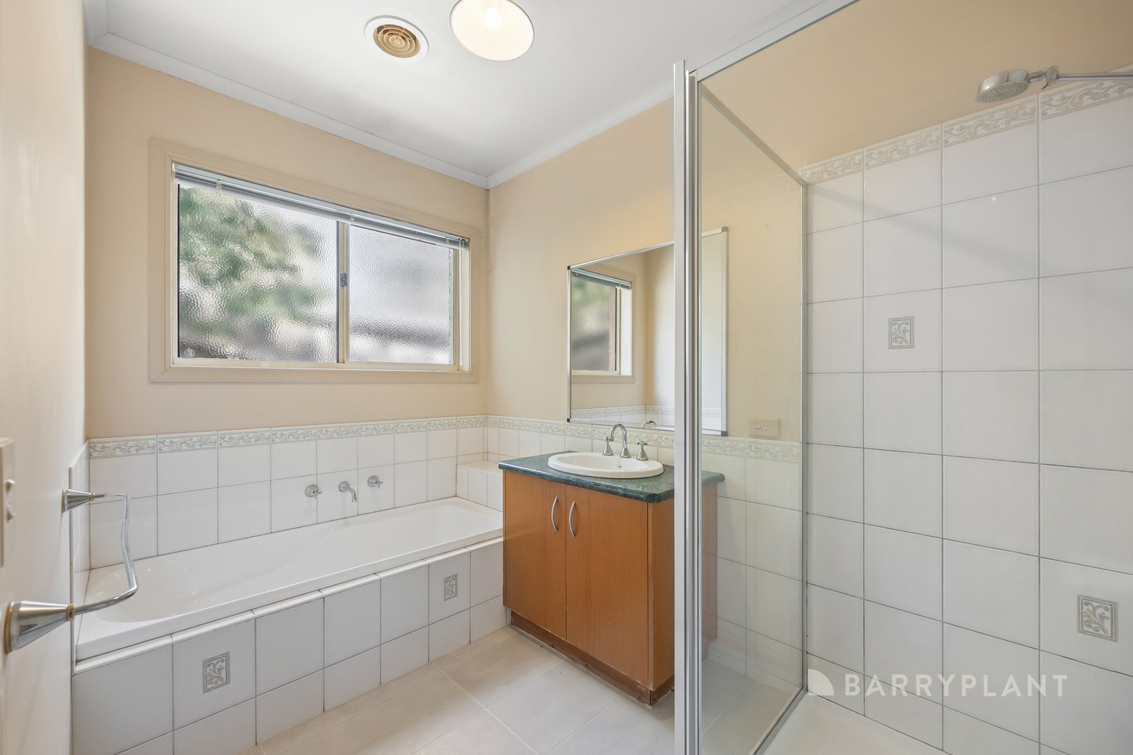 25 Darriwell Drive, Mount Helen, VIC 3350, Mount Helen - Thumbnail 8