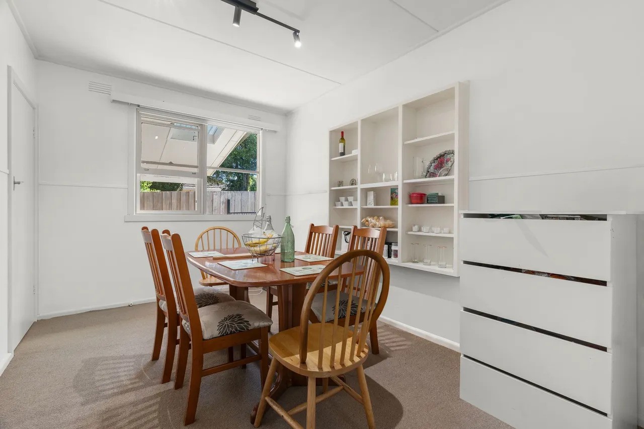 25 Deakin Street, Mitcham, VIC 3132, Mitcham - Thumbnail 3
