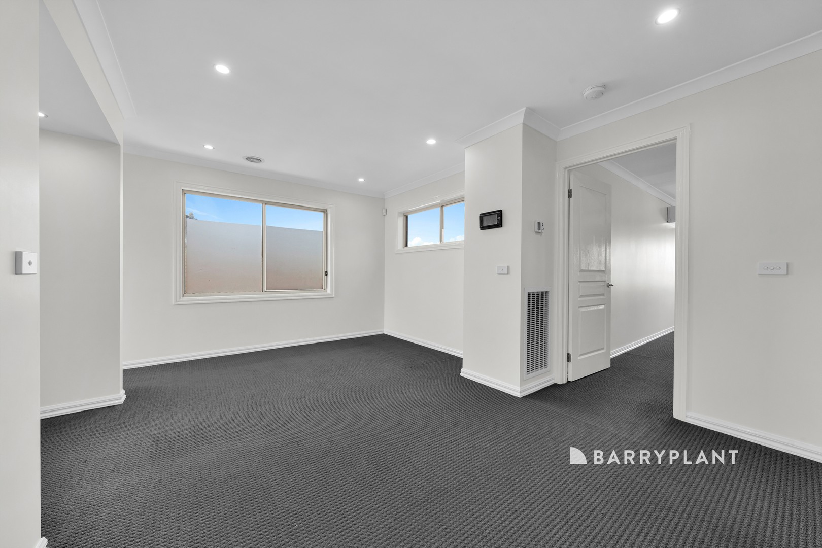 25 Dellinea Street, Cranbourne North, VIC 3977, Cranbourne North - Thumbnail 4
