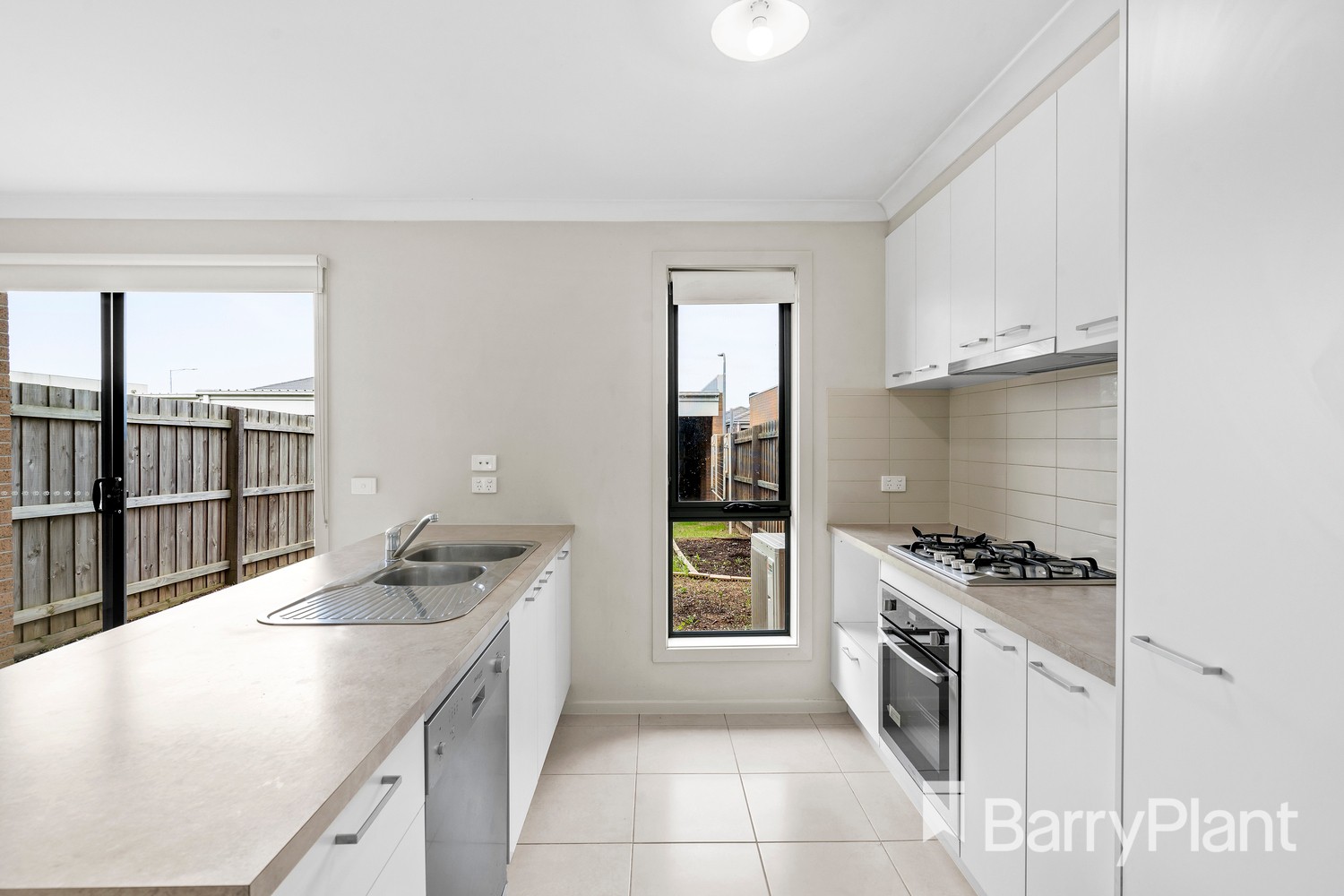 25 Durant Avenue, Sunshine West, VIC 3020, Sunshine West - Thumbnail 4
