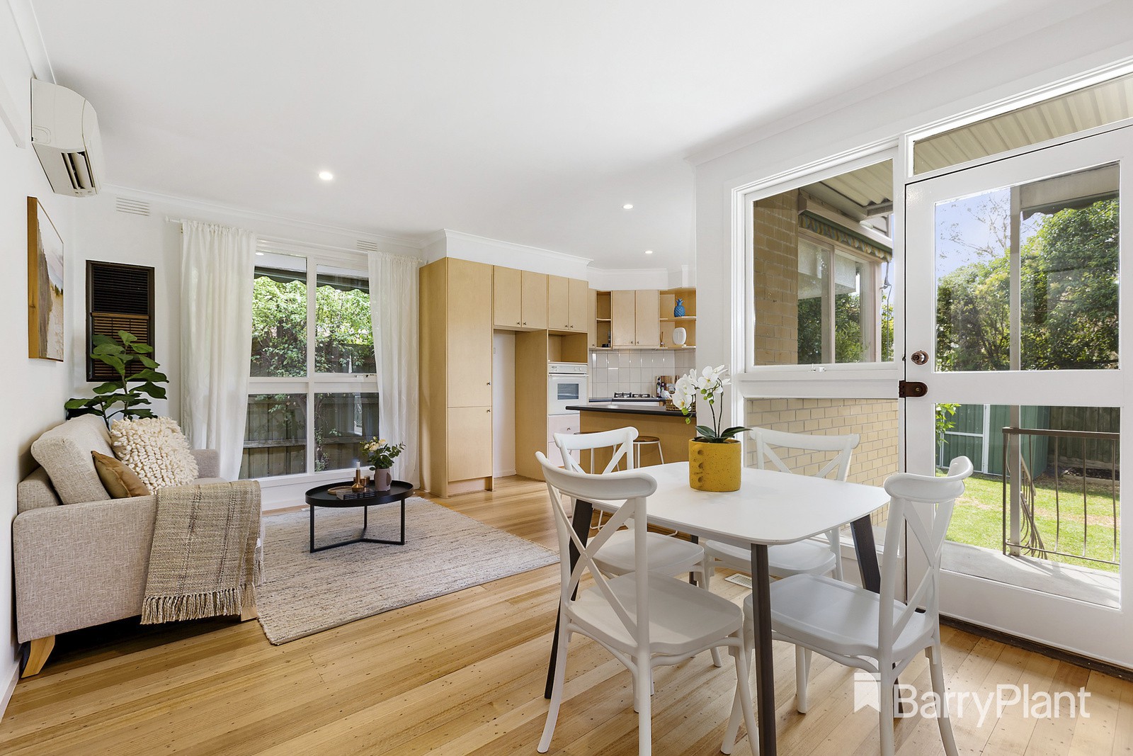 25 Eastleigh DriveGlen Waverley, VIC 3150, Glen Waverley - Thumbnail 5