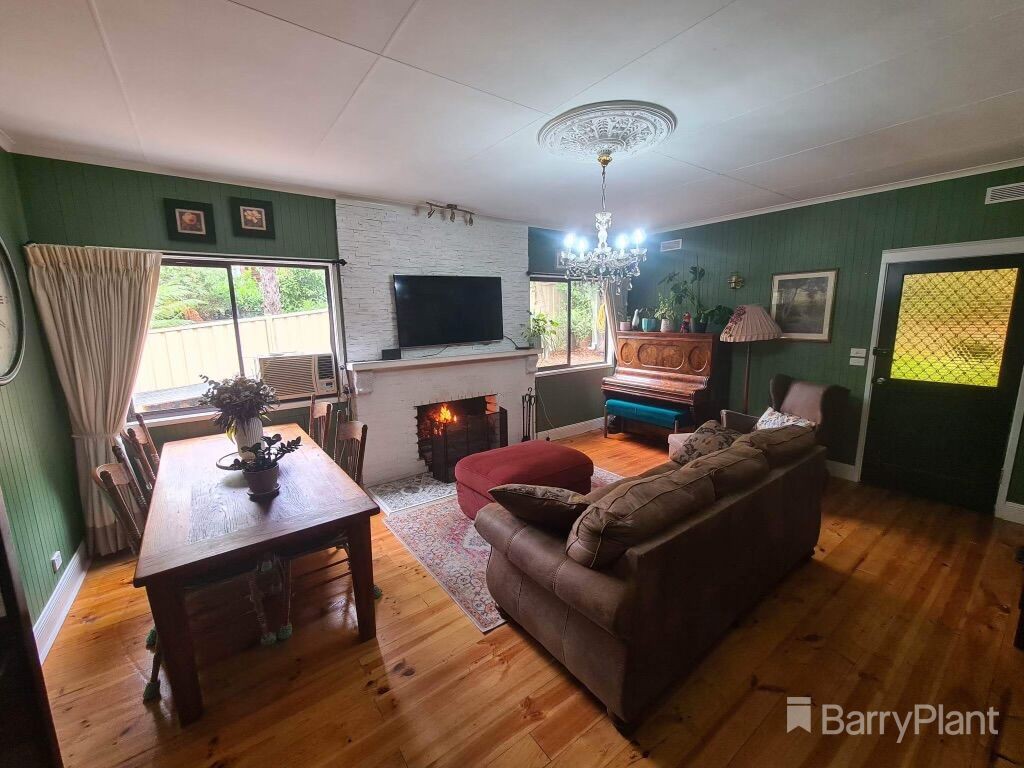 25 Edmunds Road, Cockatoo, VIC 3781, Cockatoo - Thumbnail 5