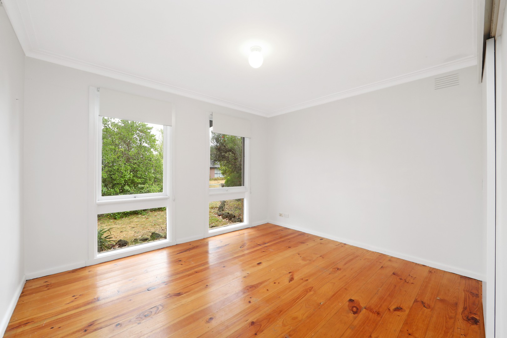 25 Elliot Street, Knoxfield, VIC 3180, Knoxfield - Thumbnail 7