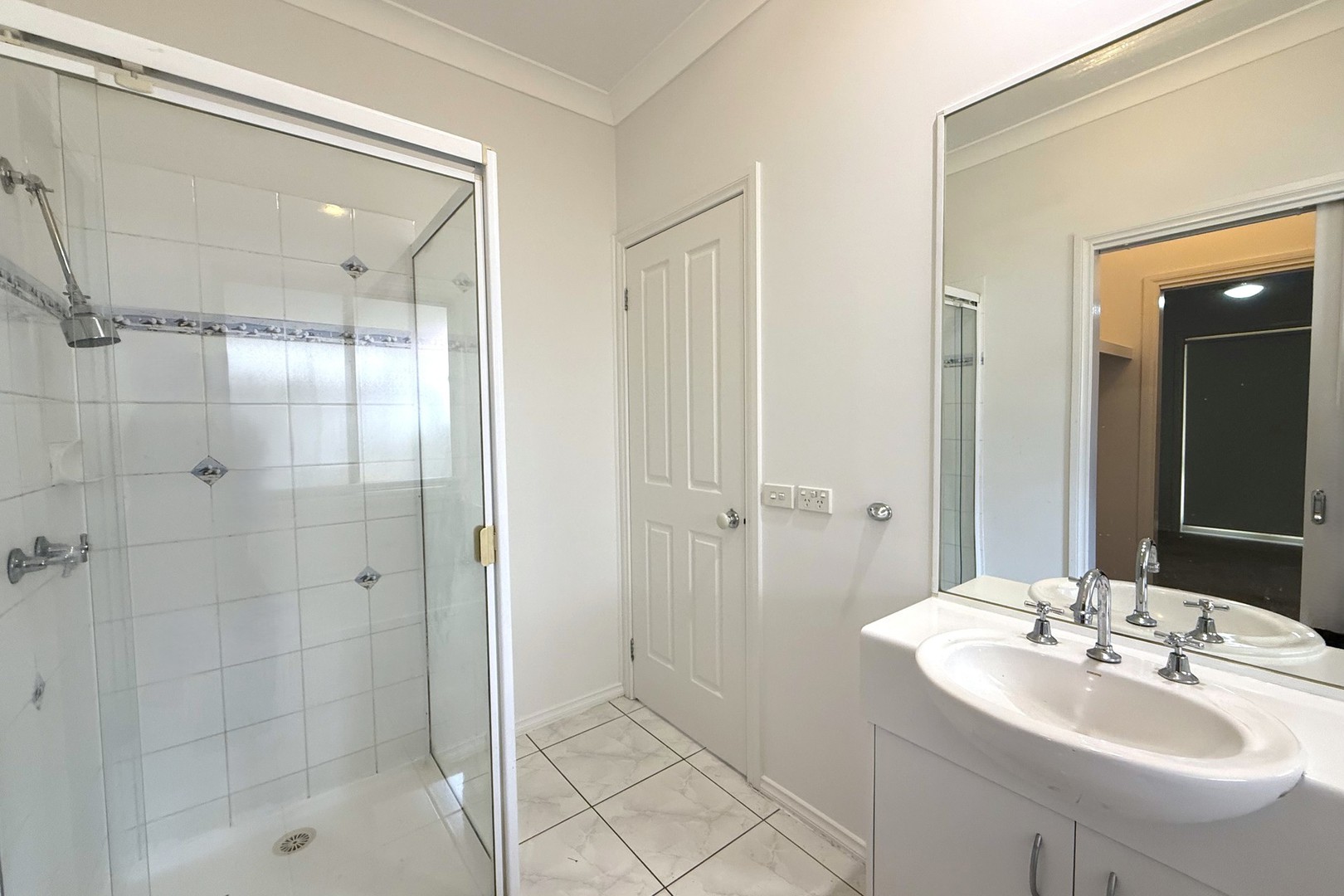 25 Elphinstone Way, Caroline Springs, VIC 3023, Caroline Springs - Thumbnail 7