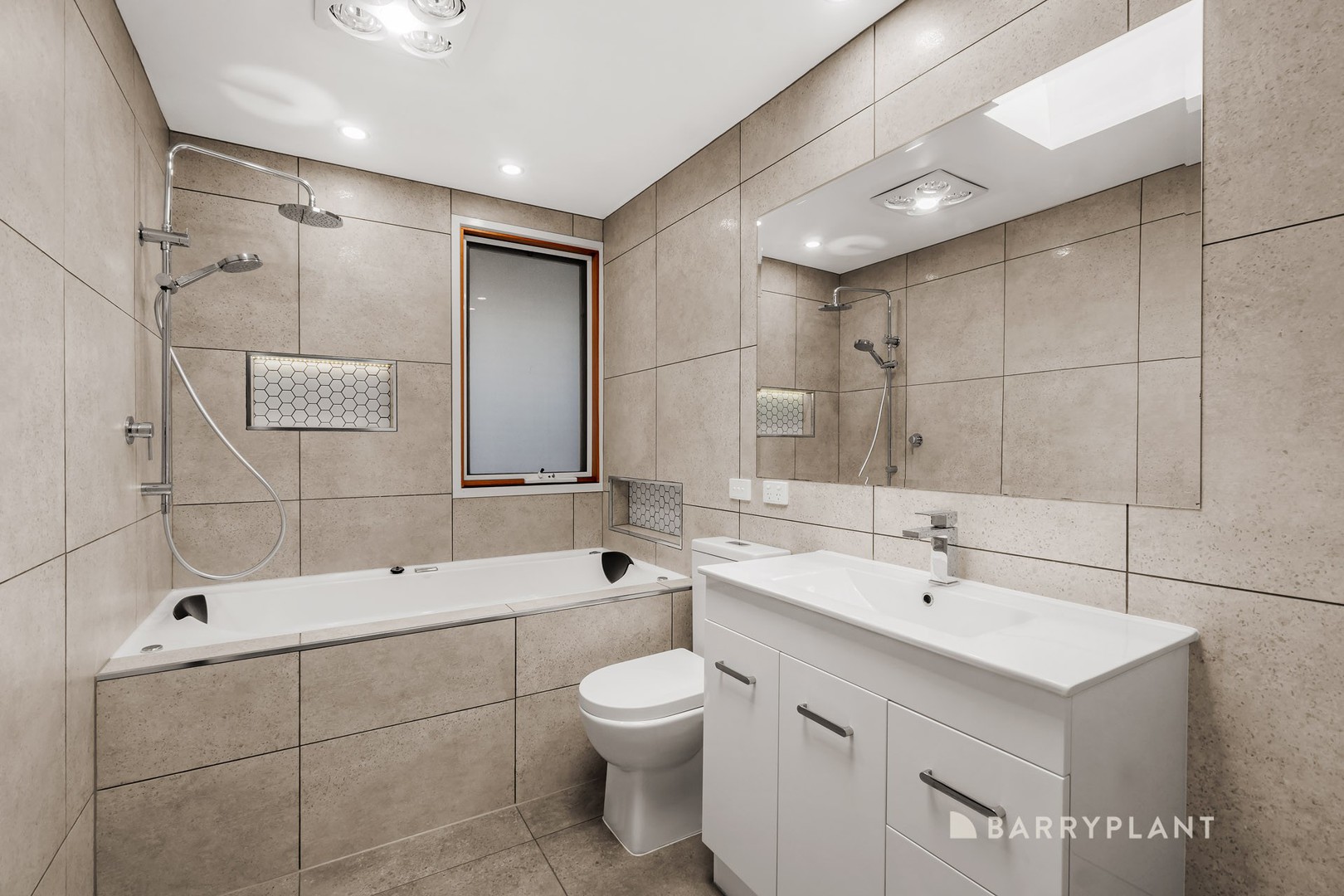 25 Eugene Street, Viewbank, VIC 3084, Viewbank - Thumbnail 4
