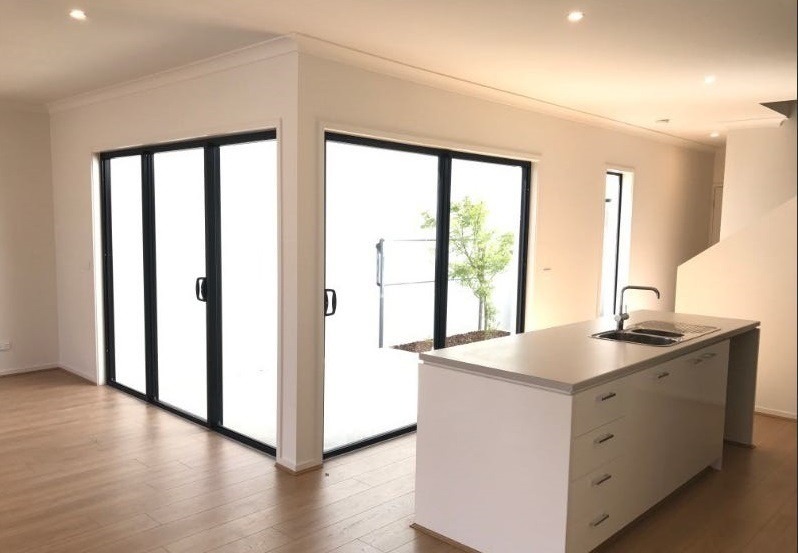 25 Euroa Street, Epping, VIC 3076, Epping - Thumbnail 2