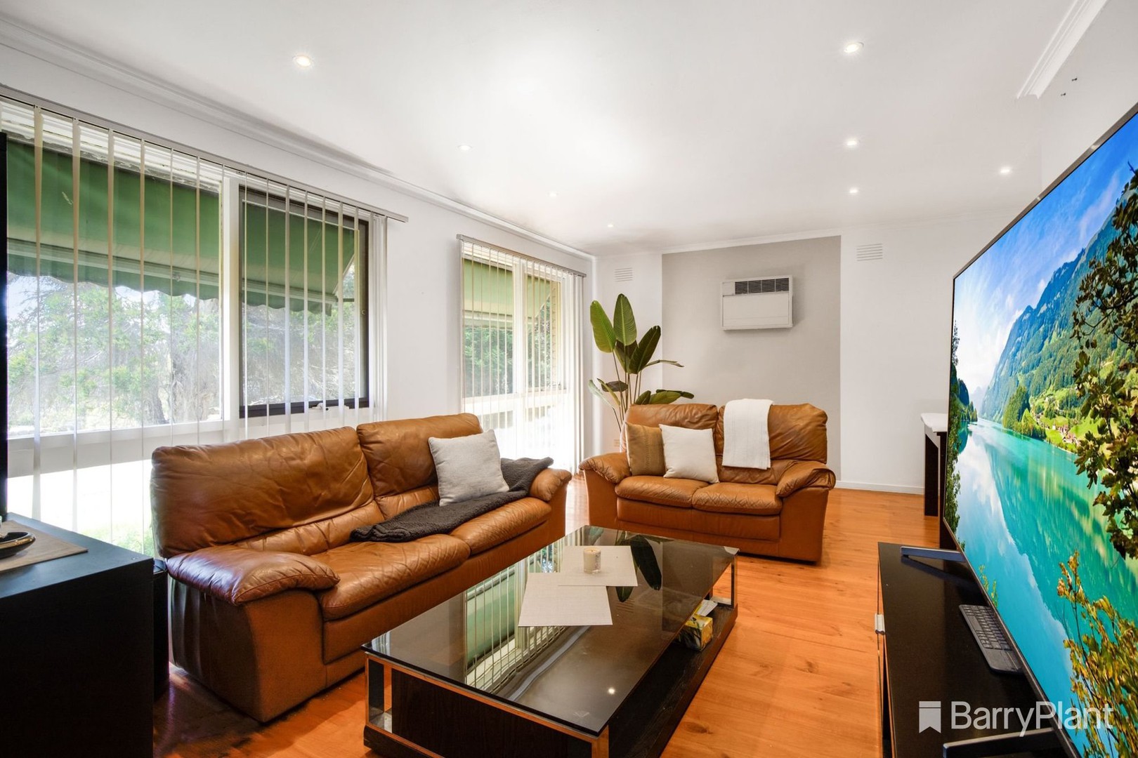 25 Exner Drive, Dandenong North, VIC 3175 - Thumbnail 2 - 23/11/2022