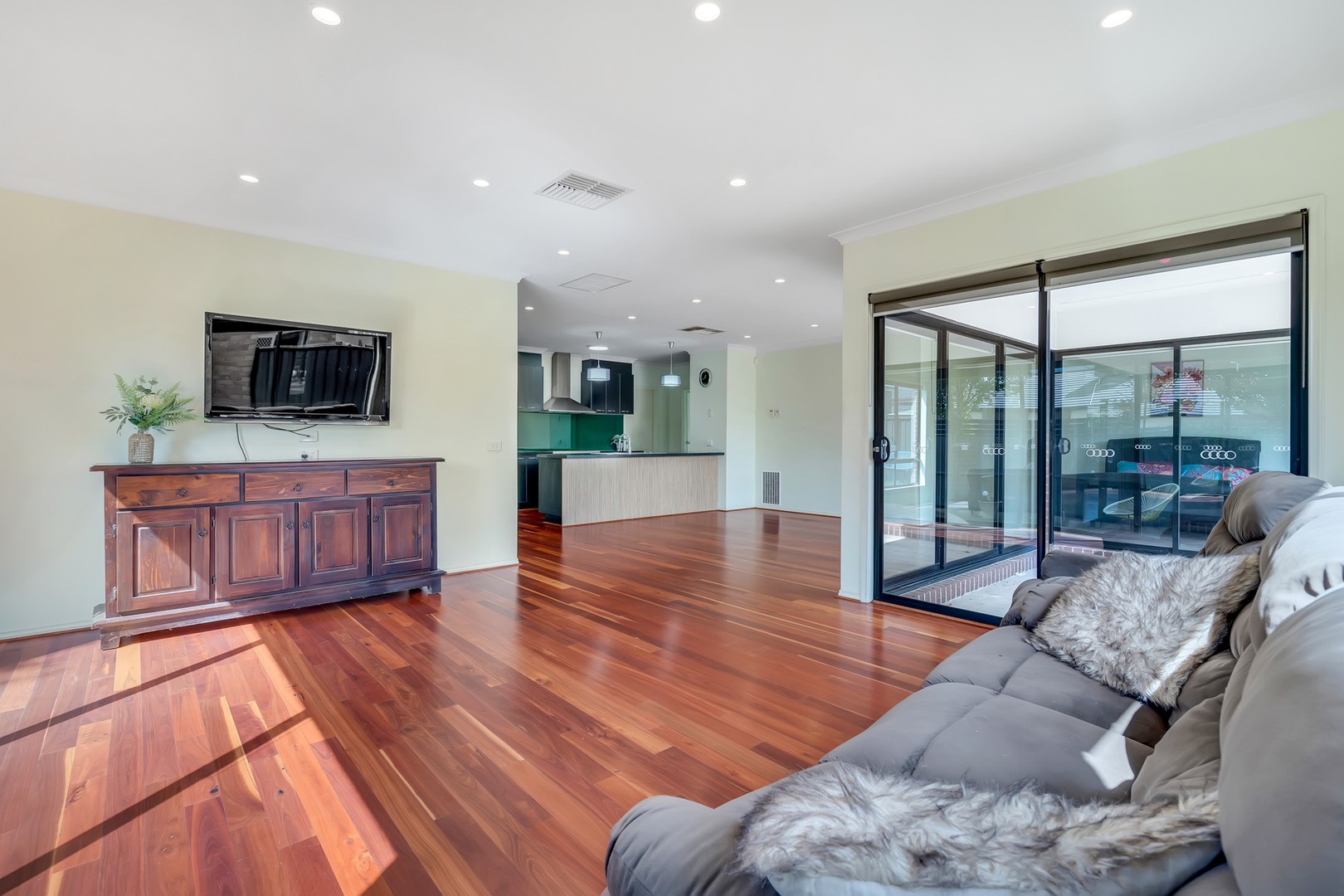 25 Fairhaven Boulevard, Craigieburn, VIC 3064, Craigieburn - Thumbnail 6