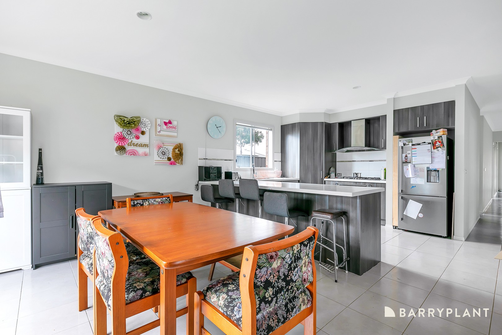 25 Feodora Crescent, Narre Warren, VIC 3805, Narre Warren - Thumbnail 3