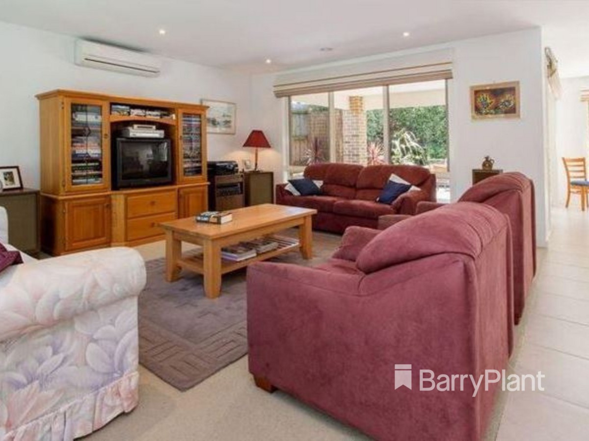 25 Fourth Avenue, Rosebud, VIC 3939, Rosebud - Thumbnail 2
