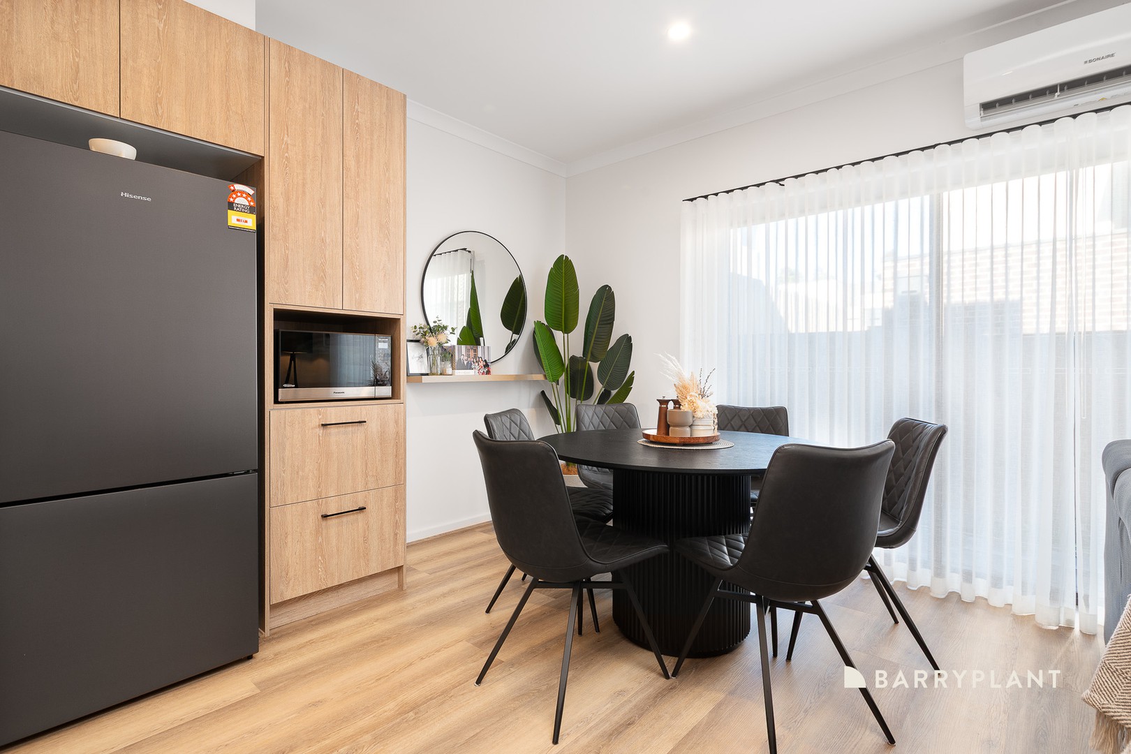 25 Gagan Crescent, South Morang, VIC 3752, South Morang - Thumbnail 3