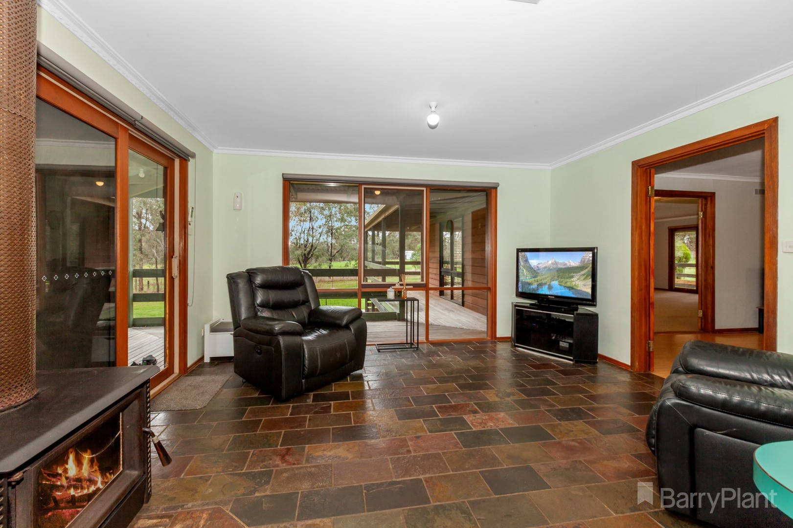 25 Gerard Road, Broadford, VIC 3658, Sugarloaf Creek - Thumbnail 7