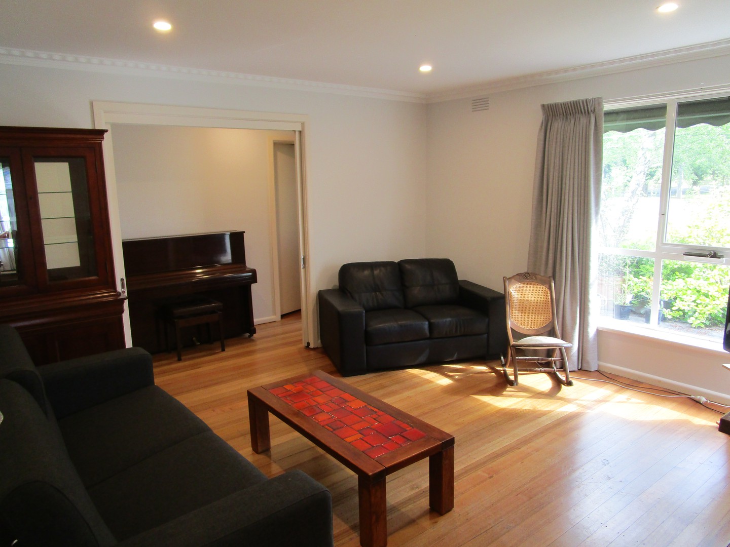 25 Glenfern Road, Ferntree Gully, VIC 3156, Ferntree Gully - Thumbnail 3