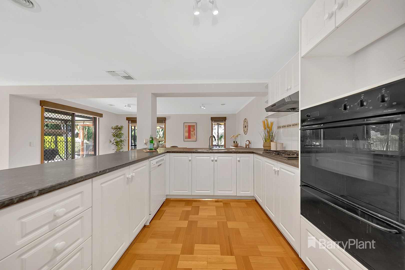 25 Guila Court, Epping, VIC 3076, Epping - Thumbnail 5