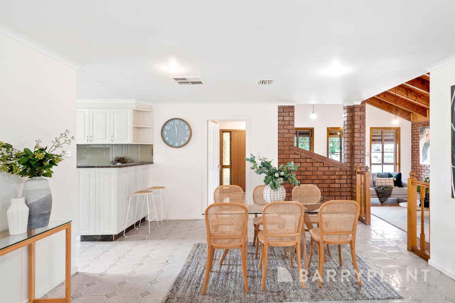 25 Henley Gardens, Sunshine North, VIC 3020, Sunshine North - Thumbnail 5
