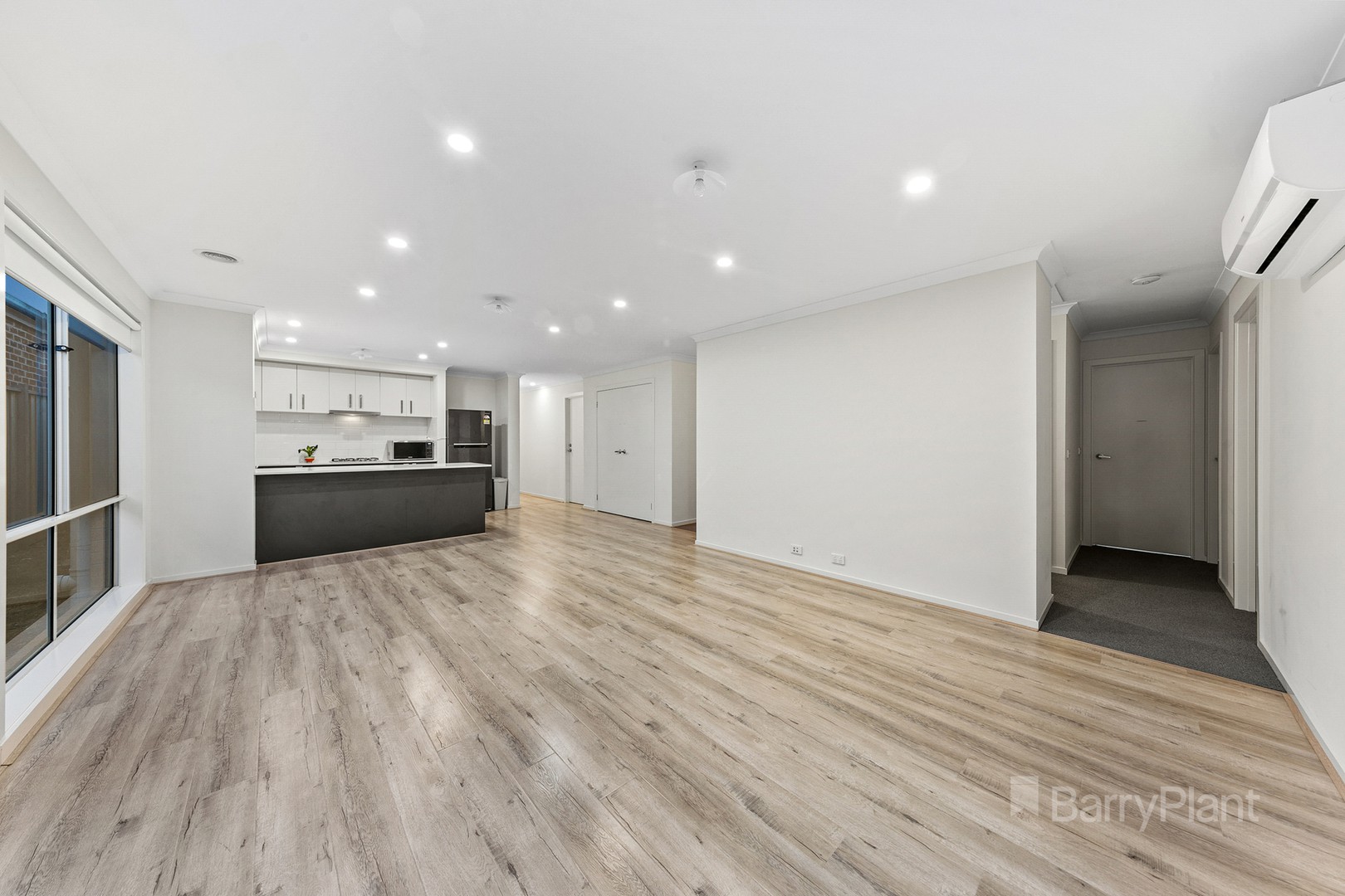 25 Kalinda Avenue, Deanside, VIC 3336, Deanside - Thumbnail 3