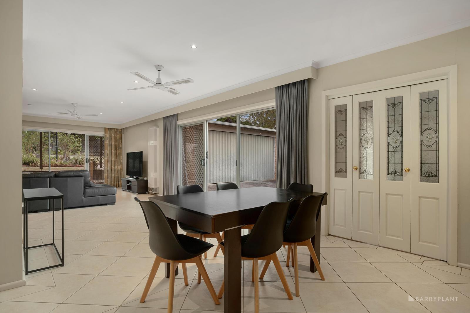 25 Kambea Crescent, Viewbank, VIC 3084, Viewbank - Thumbnail 3