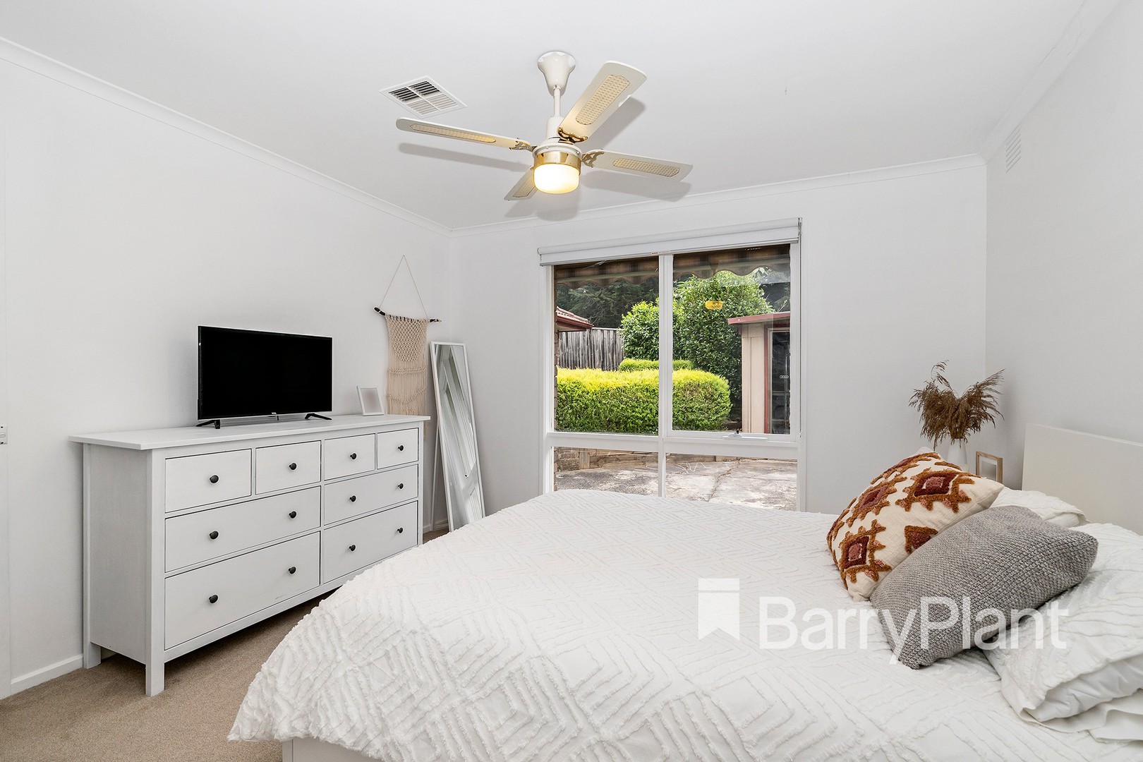 25 Le Souef RD, Gembrook, VIC 3783, Gembrook - Thumbnail 3
