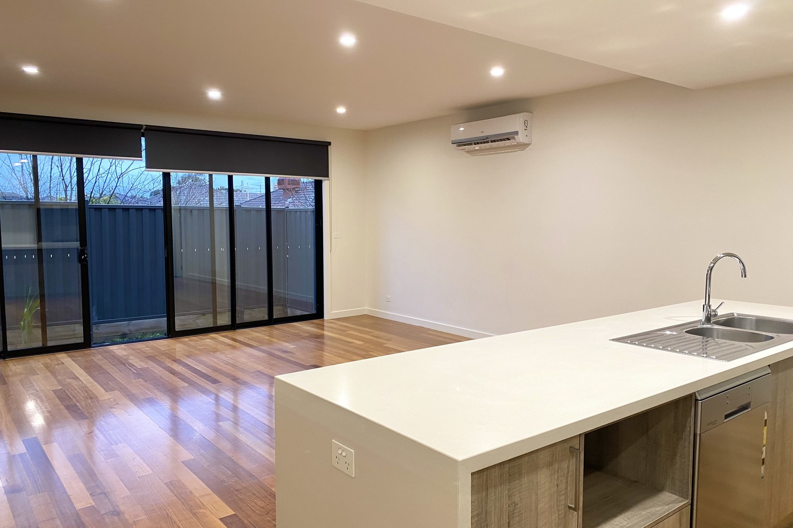 25 Lewis Street, Glenroy, VIC 3046, Glenroy - Thumbnail 2