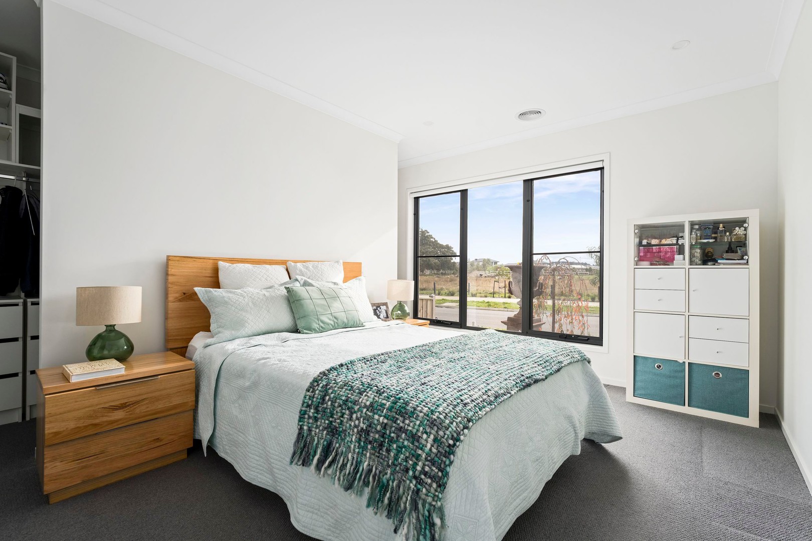 25 Lokeport Parkway, Mickleham, VIC 3064, Mickleham - Thumbnail 2
