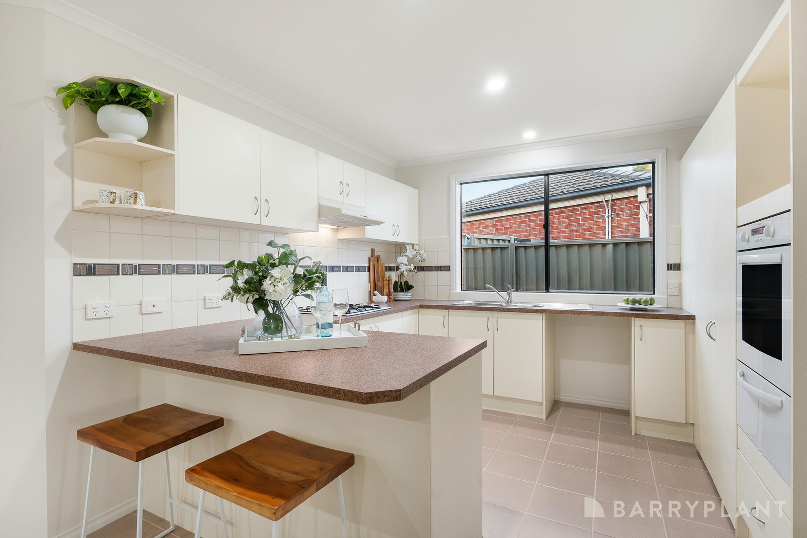 25 Maddock Drive, Cranbourne East, VIC 3977, Cranbourne East - Thumbnail 5