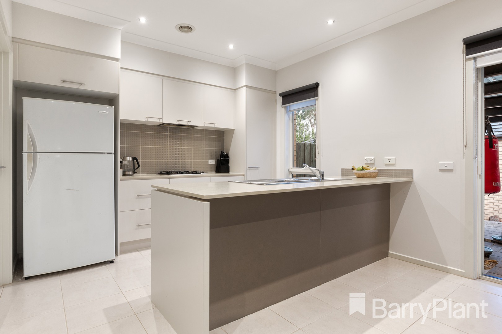 25 Manuscript Drive, Endeavour Hills, VIC 3802, Endeavour Hills - Thumbnail 6