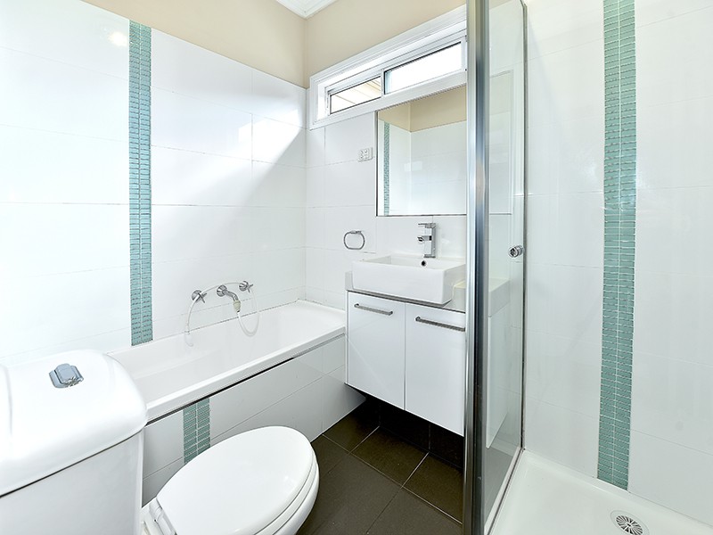 25 Matthews Avenue, Airport West, VIC 3042, Airport West - Thumbnail 5