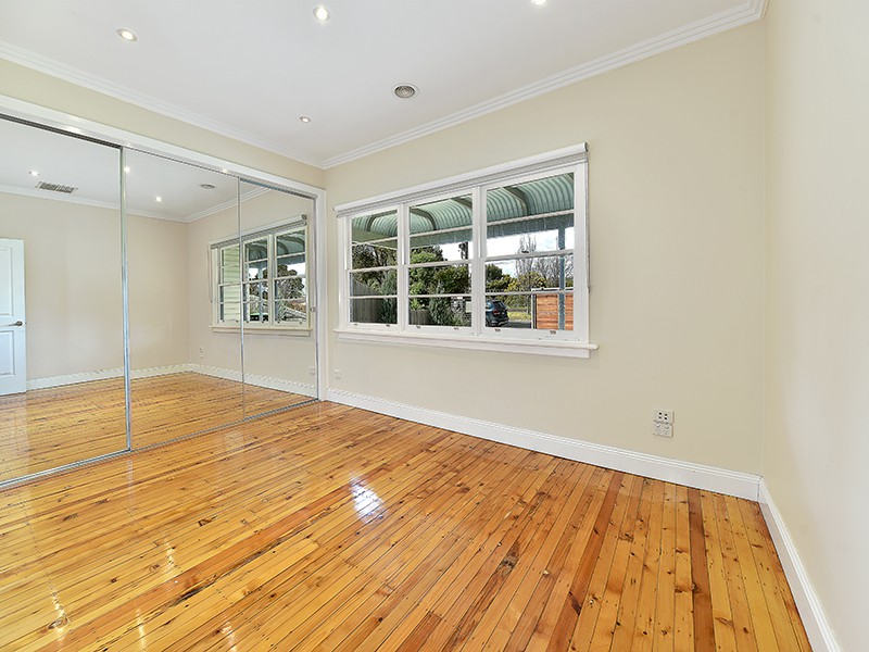 25 Matthews Avenue, Airport West, VIC 3042, Airport West - Thumbnail 6