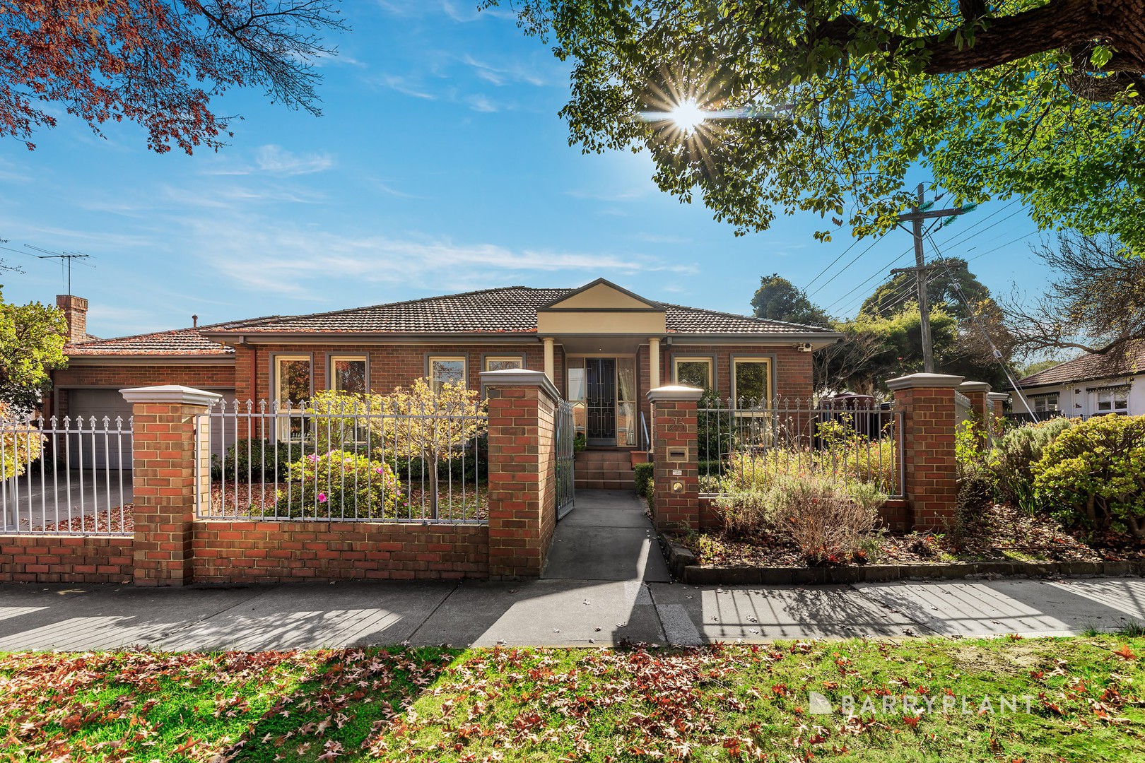 25 Maud Street, Balwyn North, VIC 3104 - Thumbnail 2 - 08/05/2024