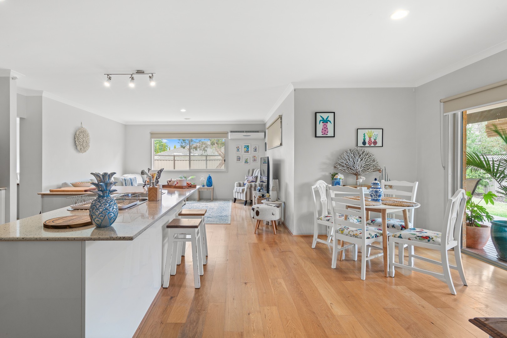 25 Maxwell Street, Point Cook, VIC 3030, Point Cook - Thumbnail 5