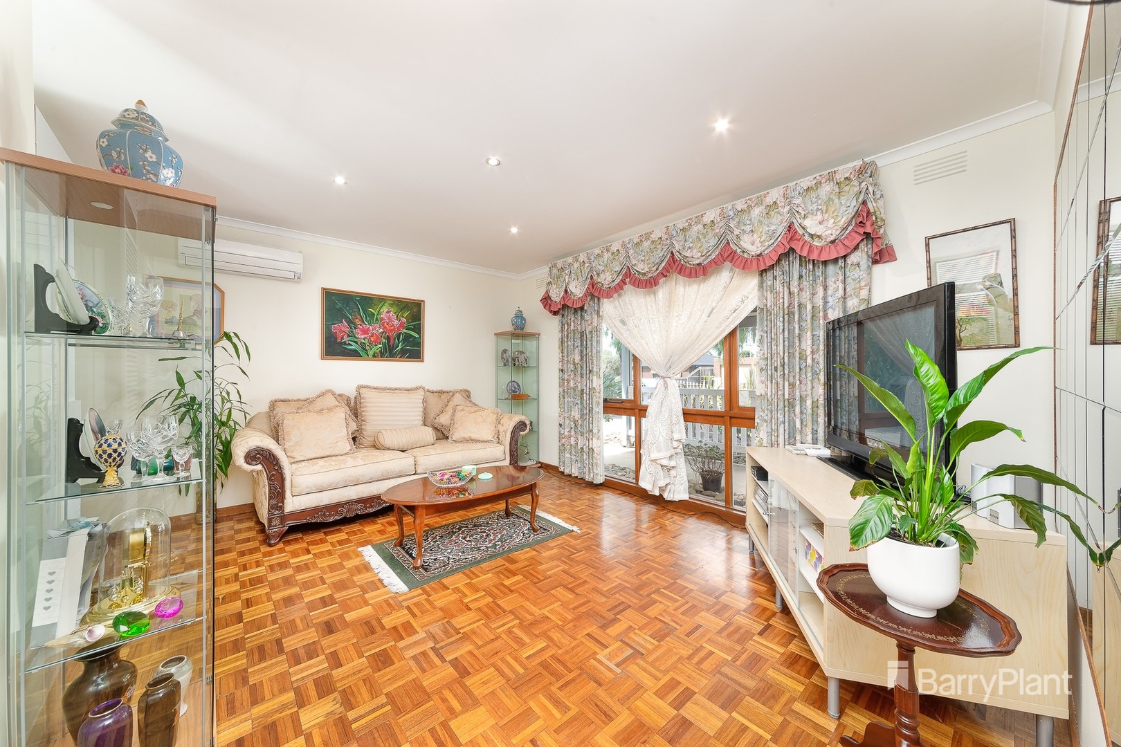 25 Maywood Drive, Epping, VIC 3076, Epping - Thumbnail 3