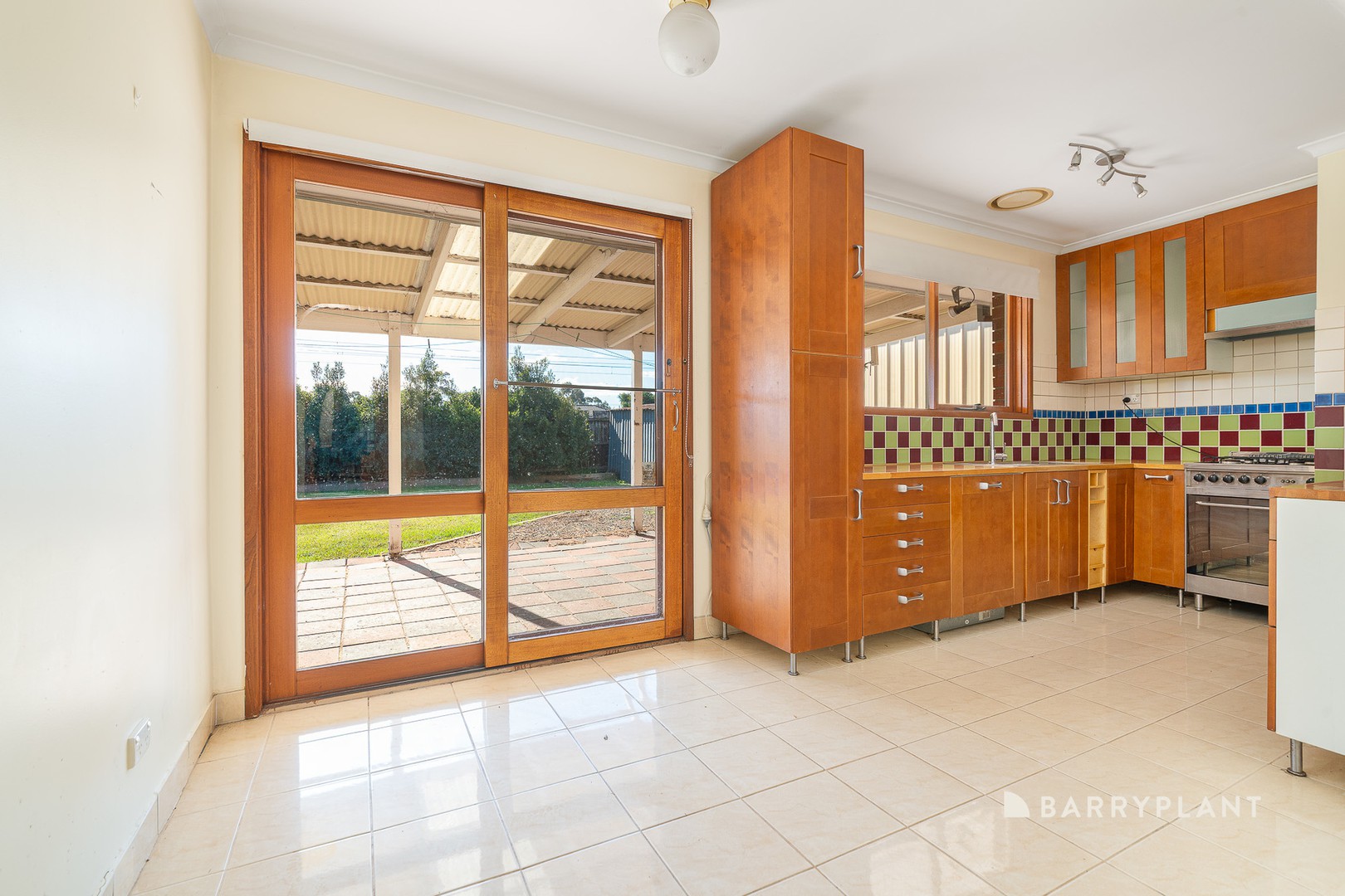25 Maywood Drive, Epping, VIC 3076, Epping - Thumbnail 4