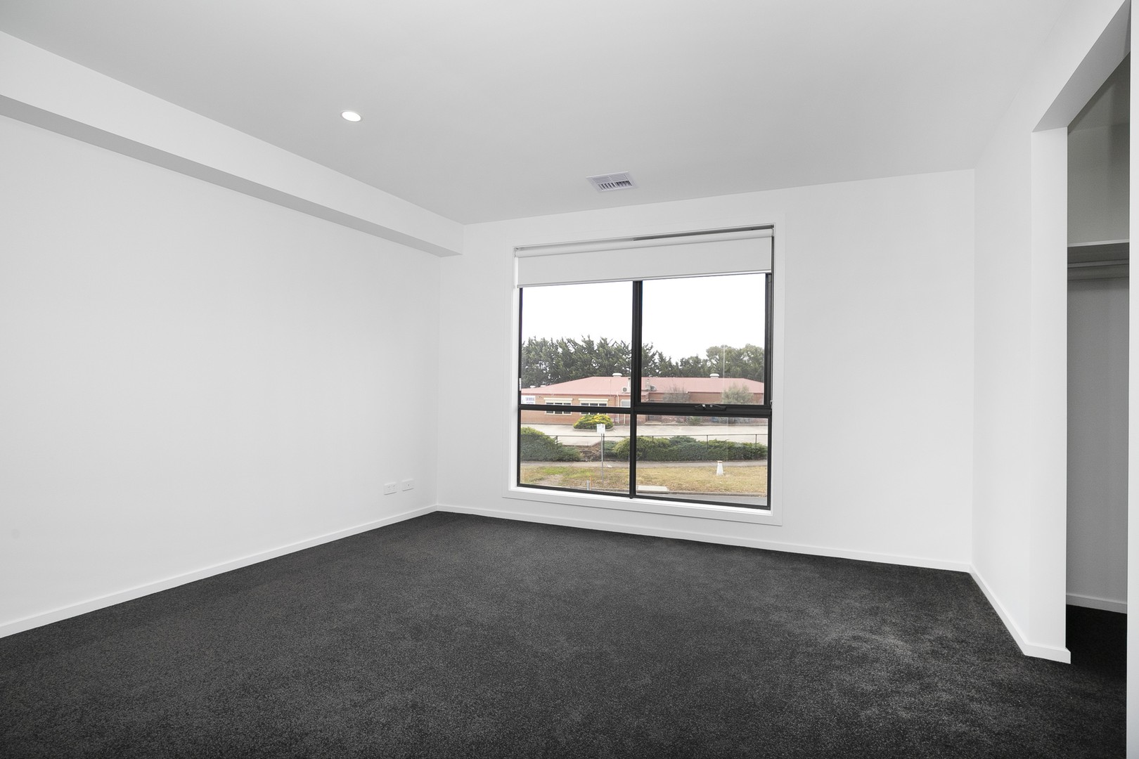 25 McGahan Crescent, Sydenham, VIC 3037, Sydenham - Thumbnail 4