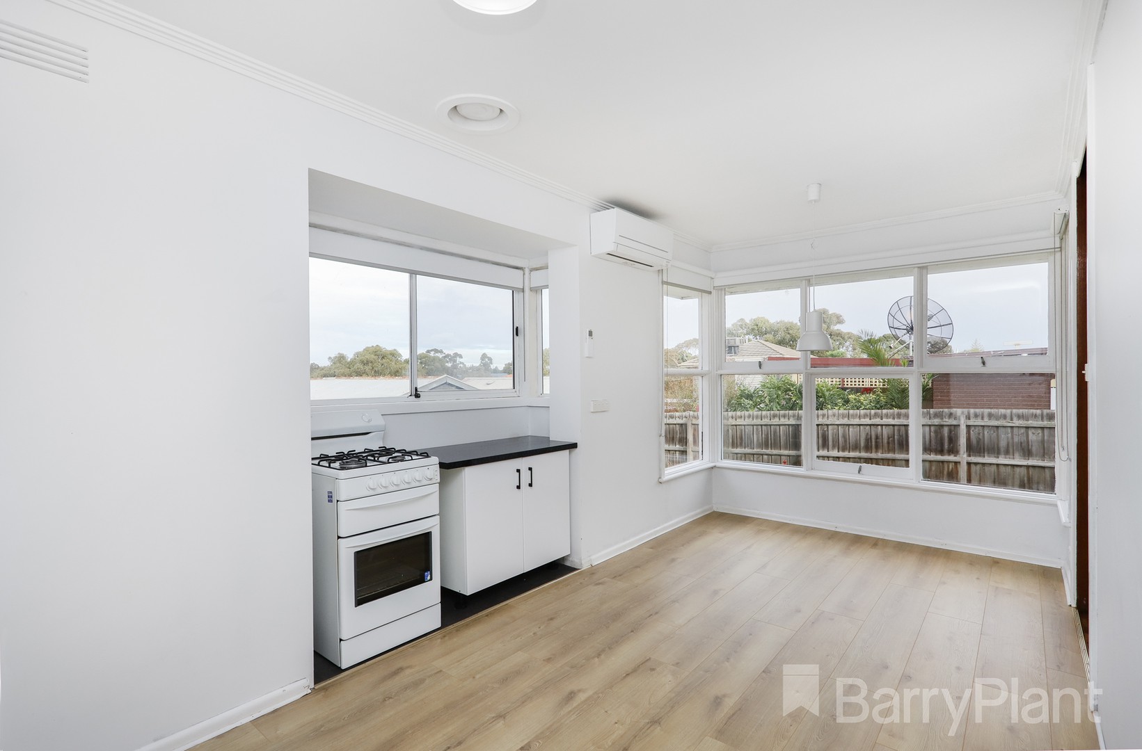 25 Moira Street, Sunshine, VIC 3020, Sunshine - Thumbnail 5